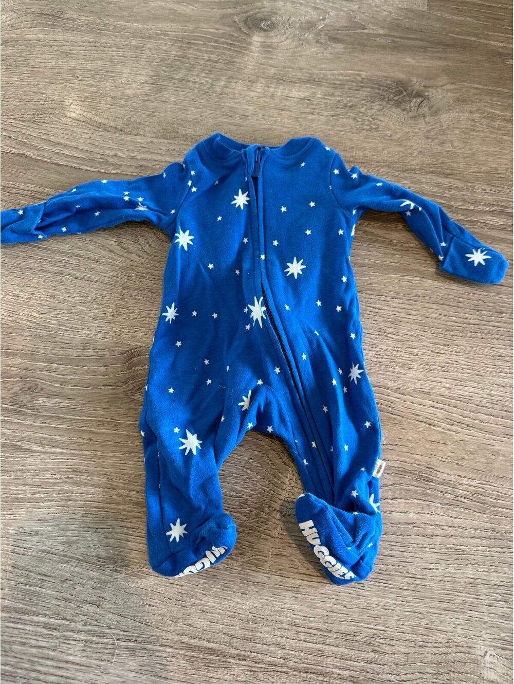 Huggies, newborn, blue & white star zippy sleeper